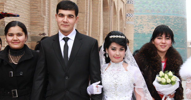 ウズベキスタンの結婚式