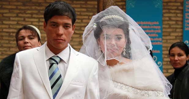ウズベキスタンの結婚式